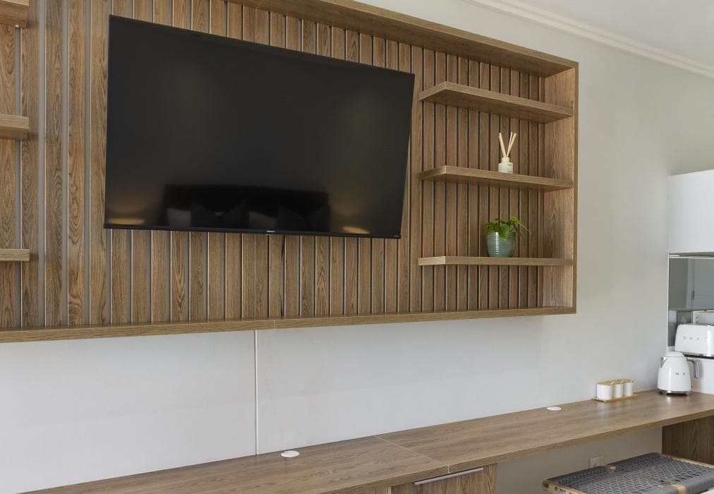 Ellipse Waterfall 3801