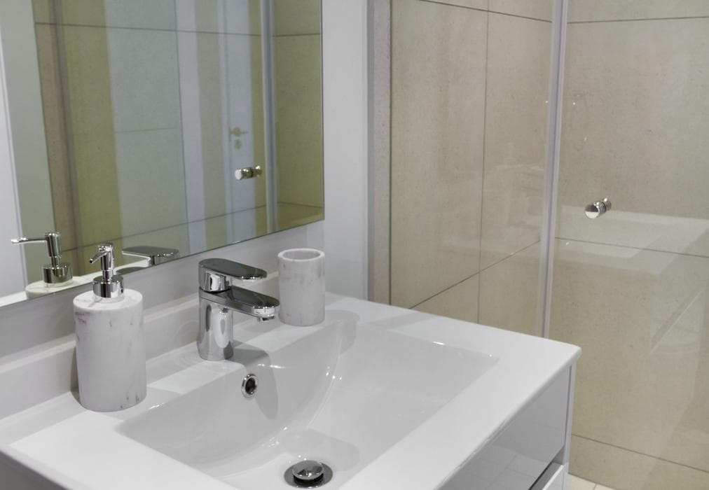 Ellipse Waterfall 3902