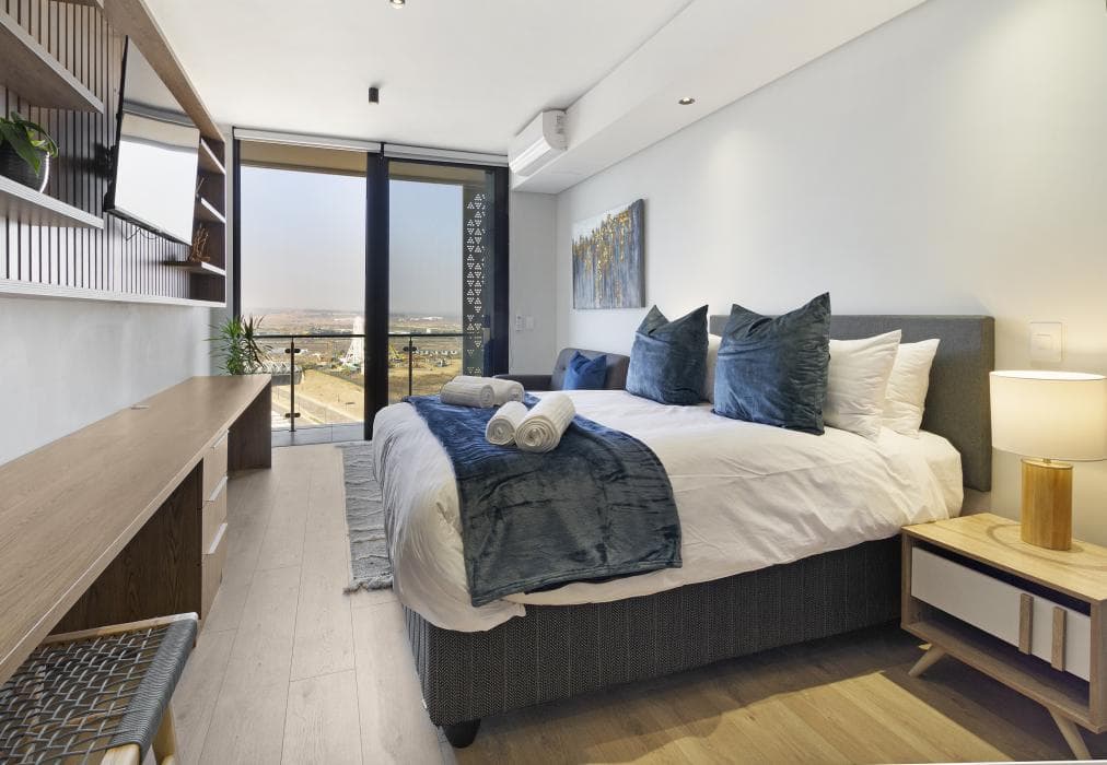 Ellipse Waterfall 31001