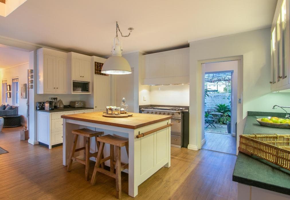 Sunset Lane Fairmile Point