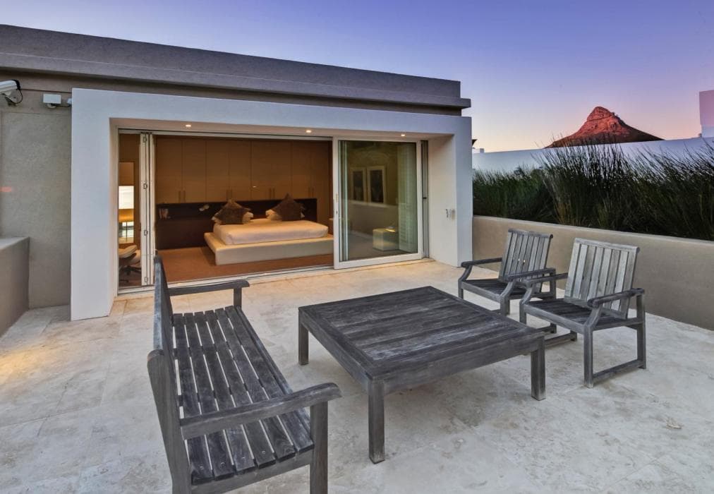 Theresa Luxe - Luxury Villa with pool & ocean views