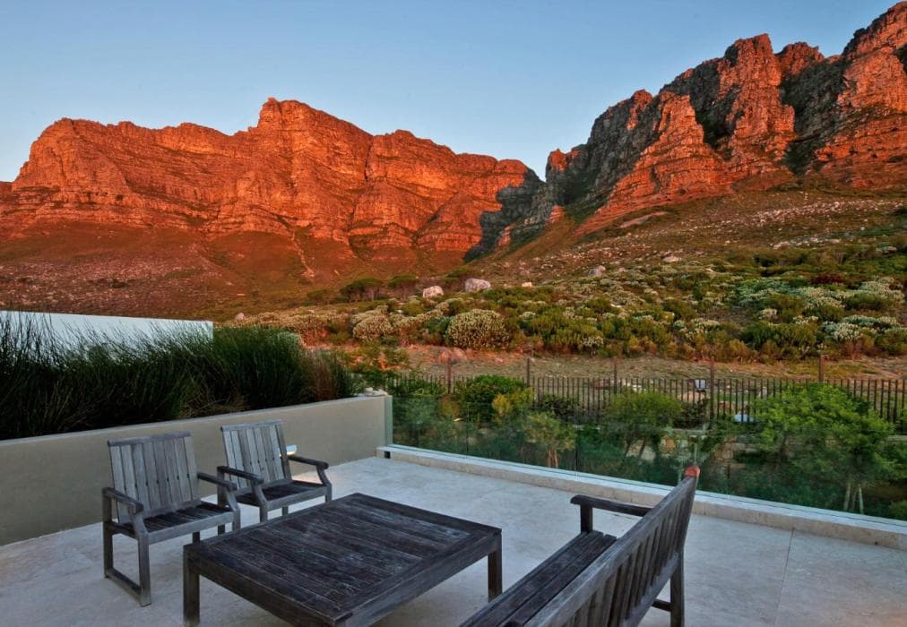 Theresa Luxe - Luxury Villa with pool & ocean views