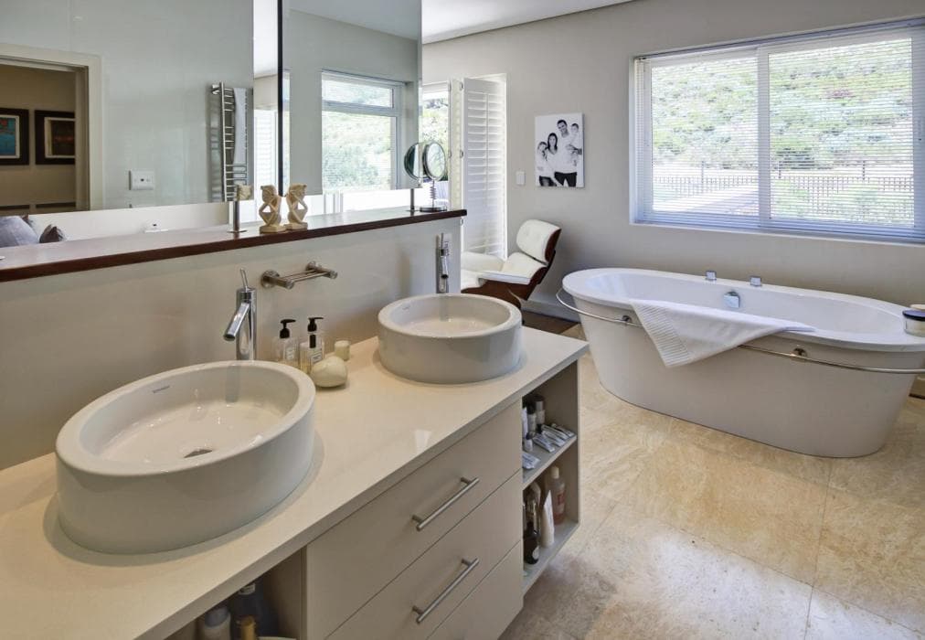 Theresa Luxe - Luxury Villa with pool & ocean views