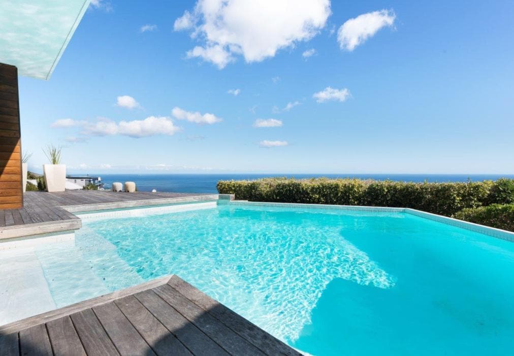 Theresa Luxe - Luxury Villa with pool & ocean views