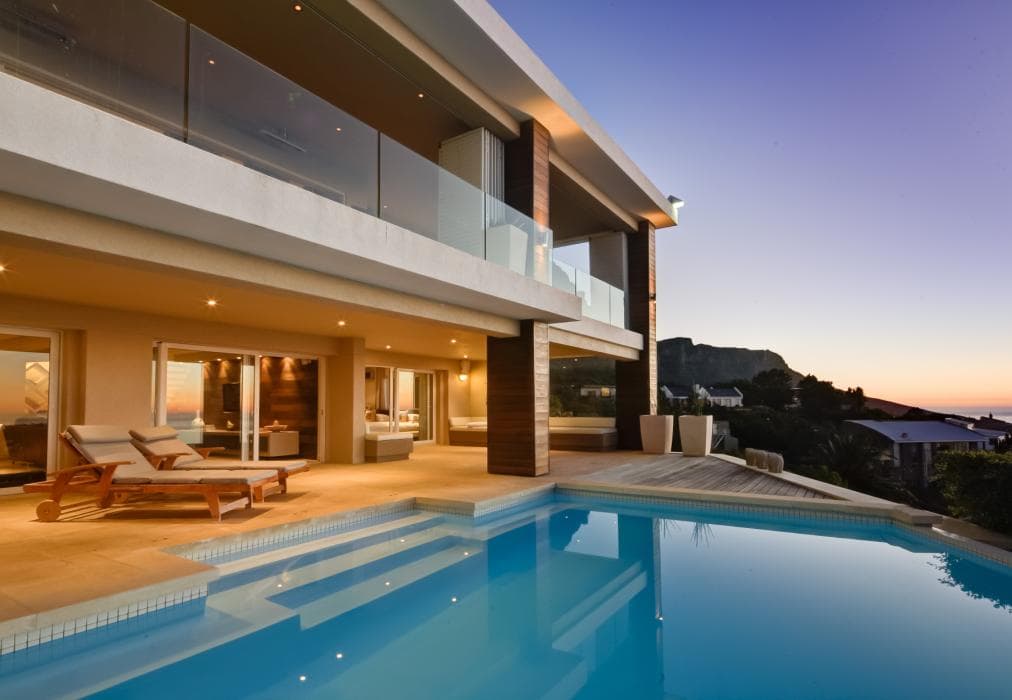 Theresa Luxe - Luxury Villa with pool & ocean views