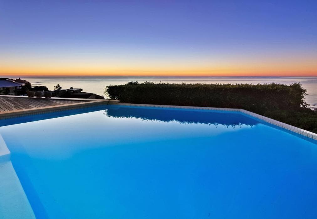Theresa Luxe - Luxury Villa with pool & ocean views
