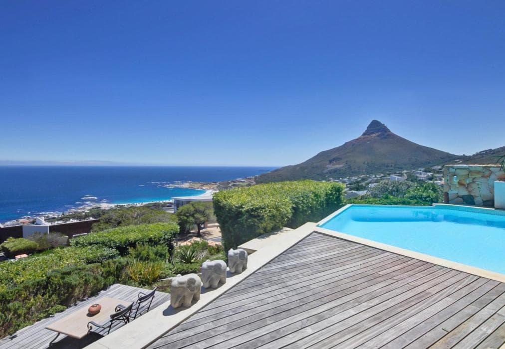 Theresa Luxe - Luxury Villa with pool & ocean views