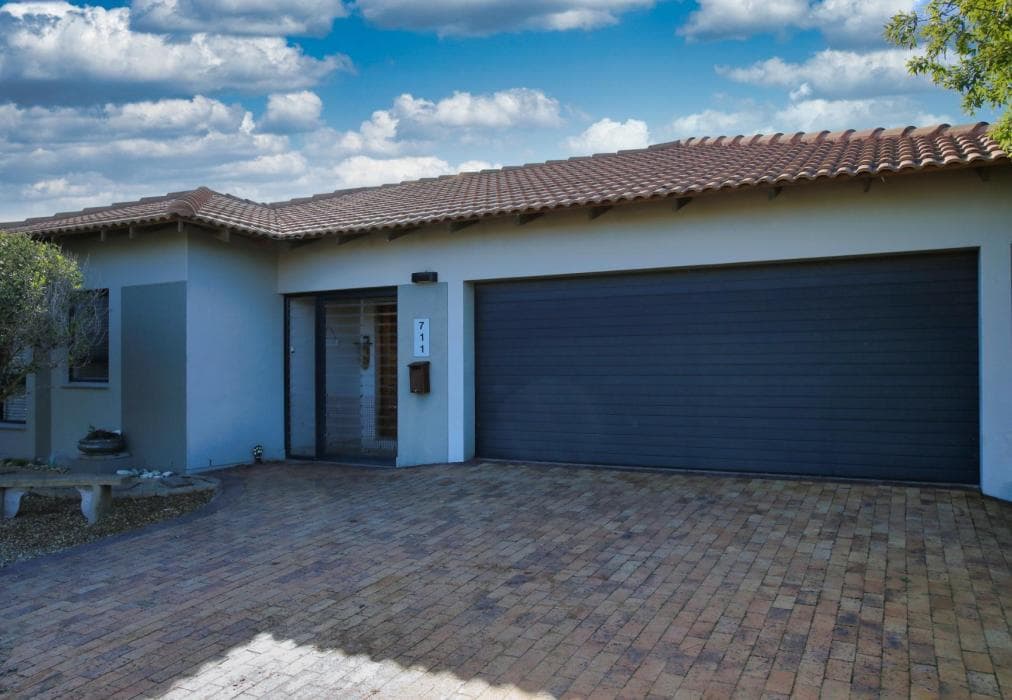 Miss Martilda Langebaan 6 Sleeper