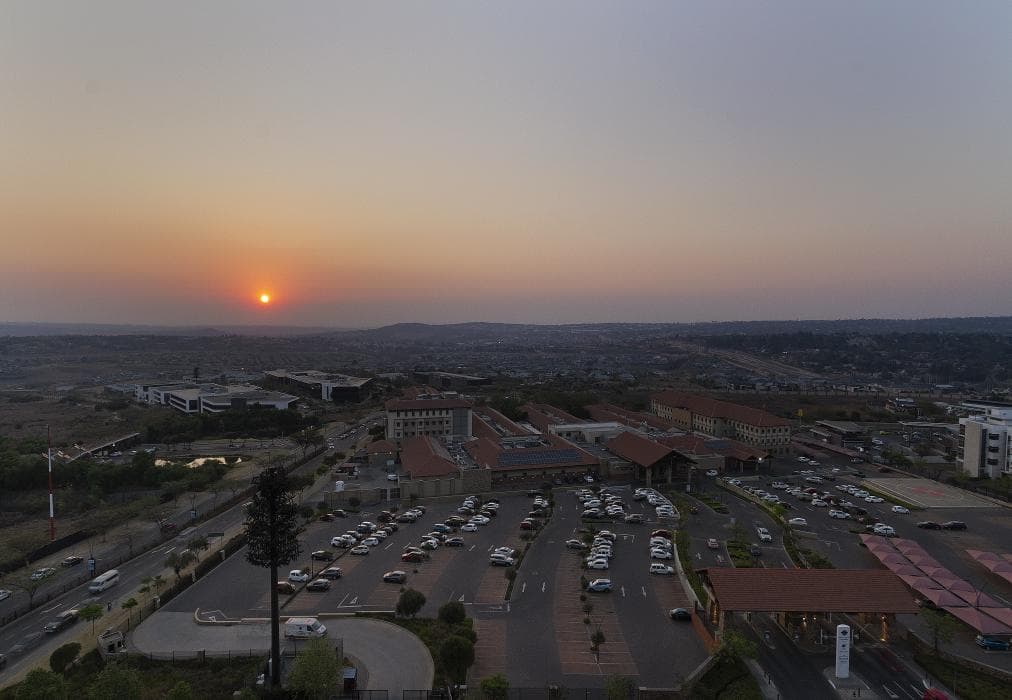 Ellipse Waterfall 3911