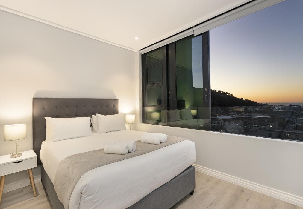 16 On Bree Unit 2117