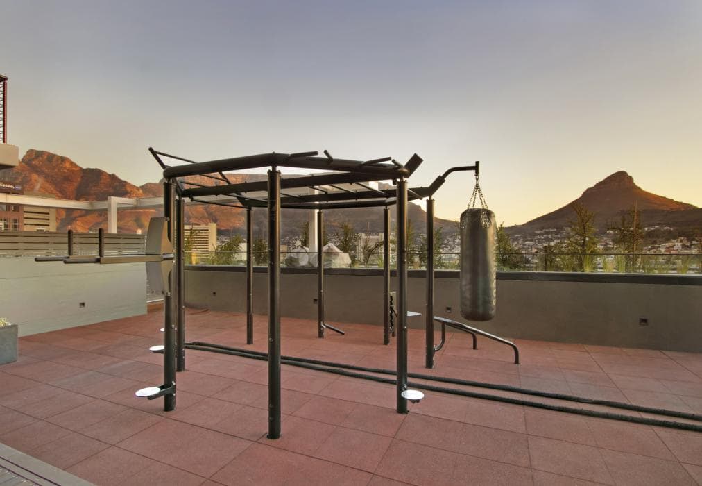 16 On Bree Unit 2117