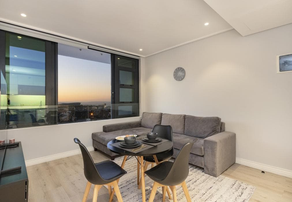 16 On Bree Unit 2117