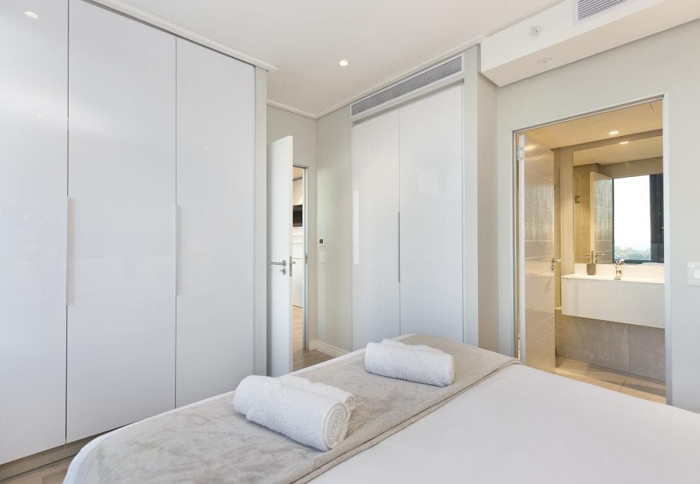 16 On Bree Unit 2117