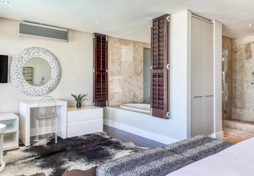 Bakoven Sunsets - Luxe Apt with Ocean Views