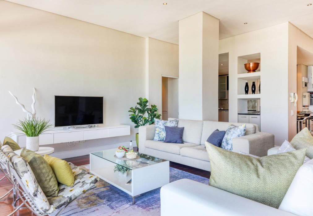 Bakoven Sunsets - Luxe Apt with Ocean Views