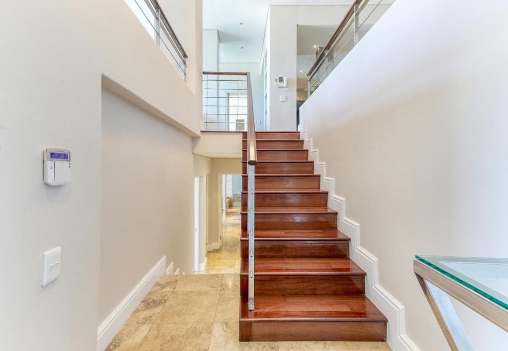 Bakoven Sunsets - Luxe Apt with Ocean Views