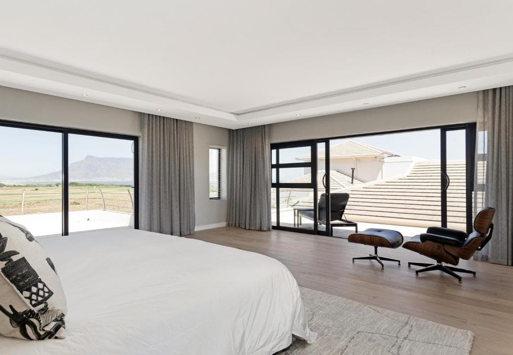 Sunset Kite  Golf Villa