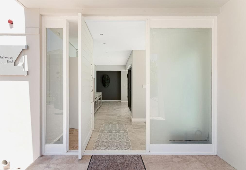 Sunset Kite  Golf Villa