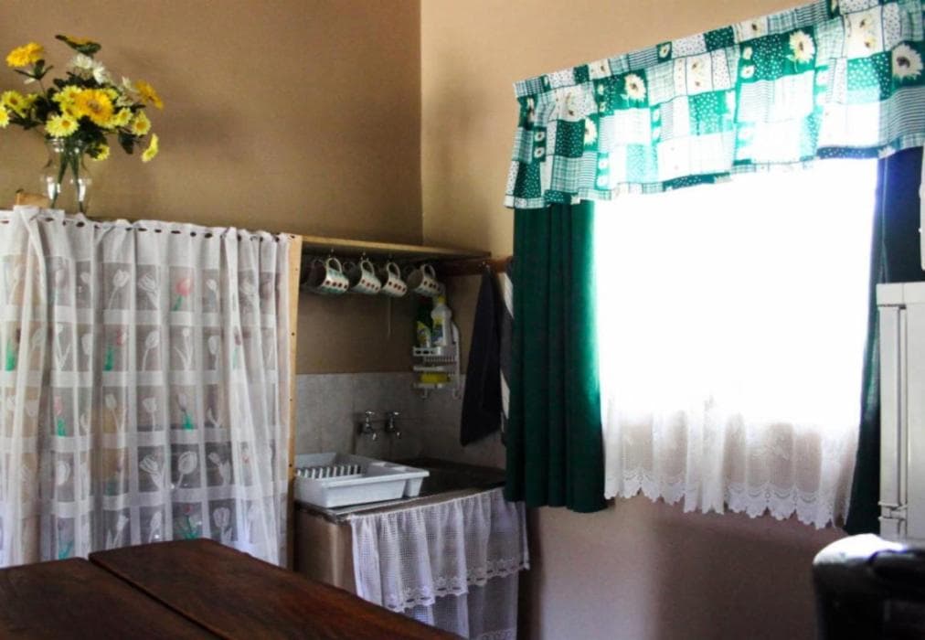 Petra Hostel  Backpacker Unit