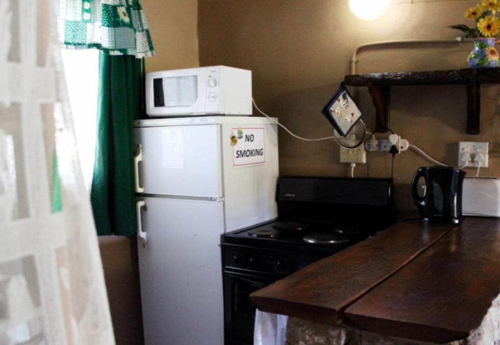 Petra Hostel  Backpacker Unit