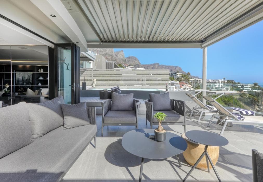 Barley Beach Luxury Penthouse - Camps Bay