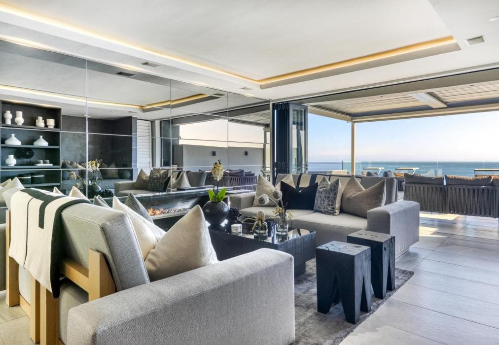 Barley Beach Luxury Penthouse - Camps Bay