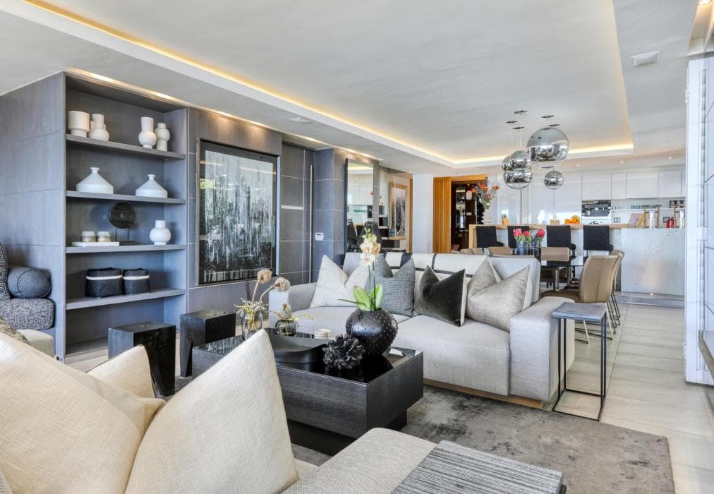 Barley Beach Luxury Penthouse - Camps Bay