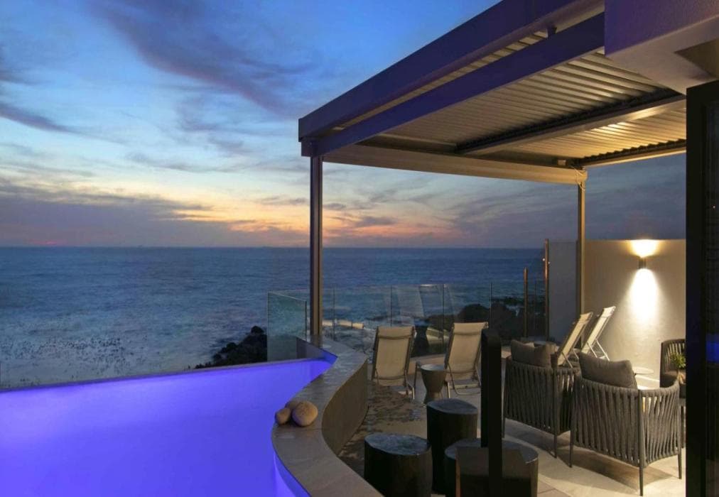 Barley Beach Luxury Penthouse - Camps Bay