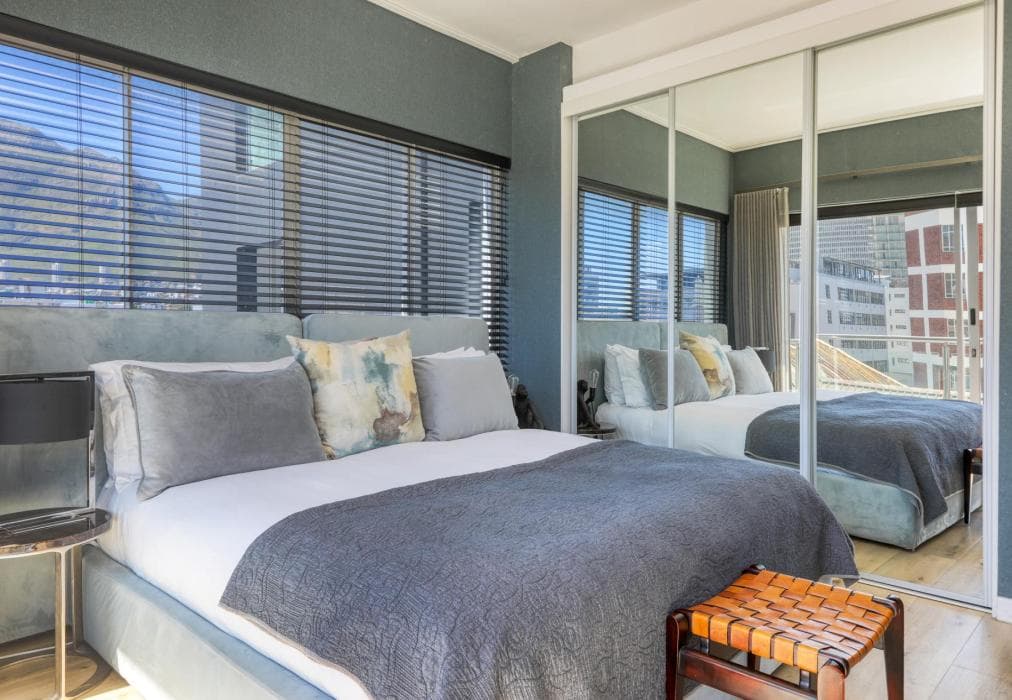 Danbury on Loop - Designer Apt in Cape Town