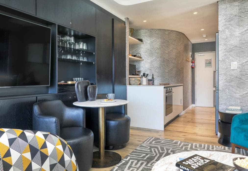 Danbury on Loop - Designer Apt in Cape Town