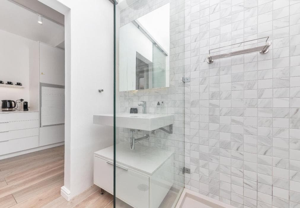 Pearl on the Promenade