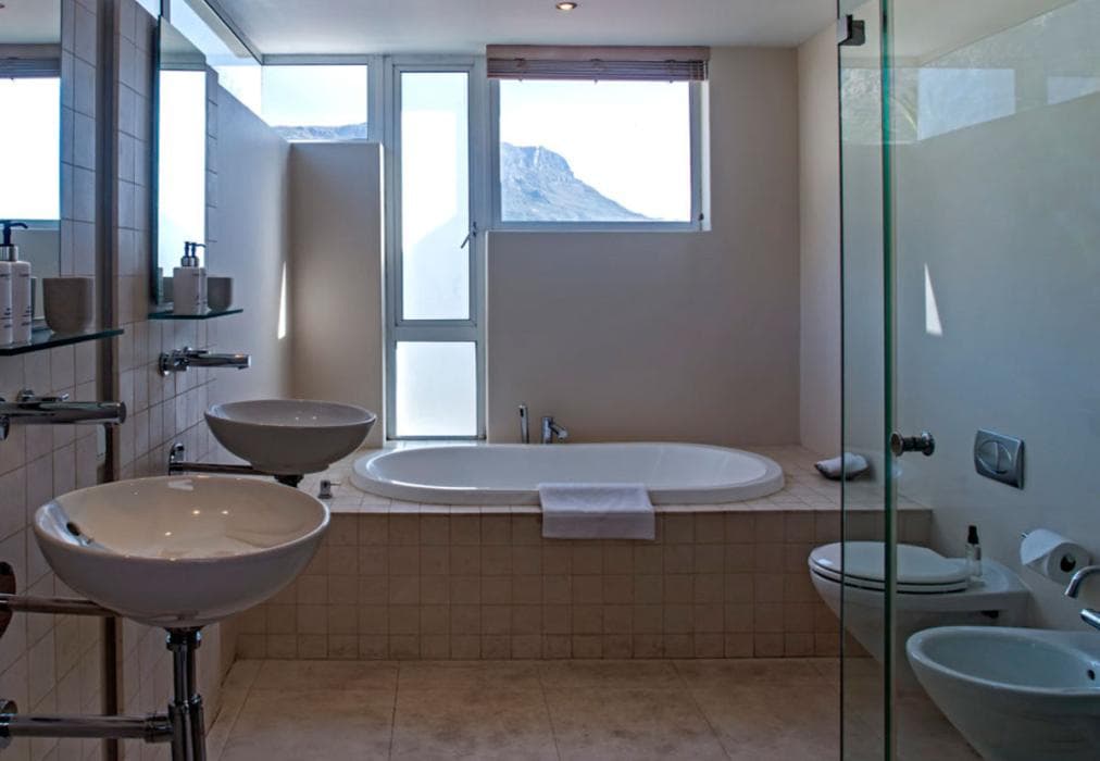 Blue Views - Penthouse 1