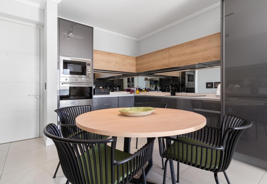 Ellipse Waterfall 3909