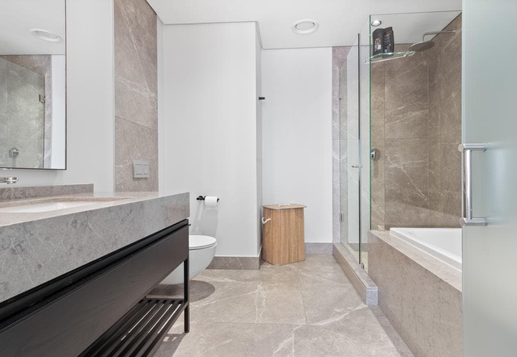 Ellipse Waterfall 3909