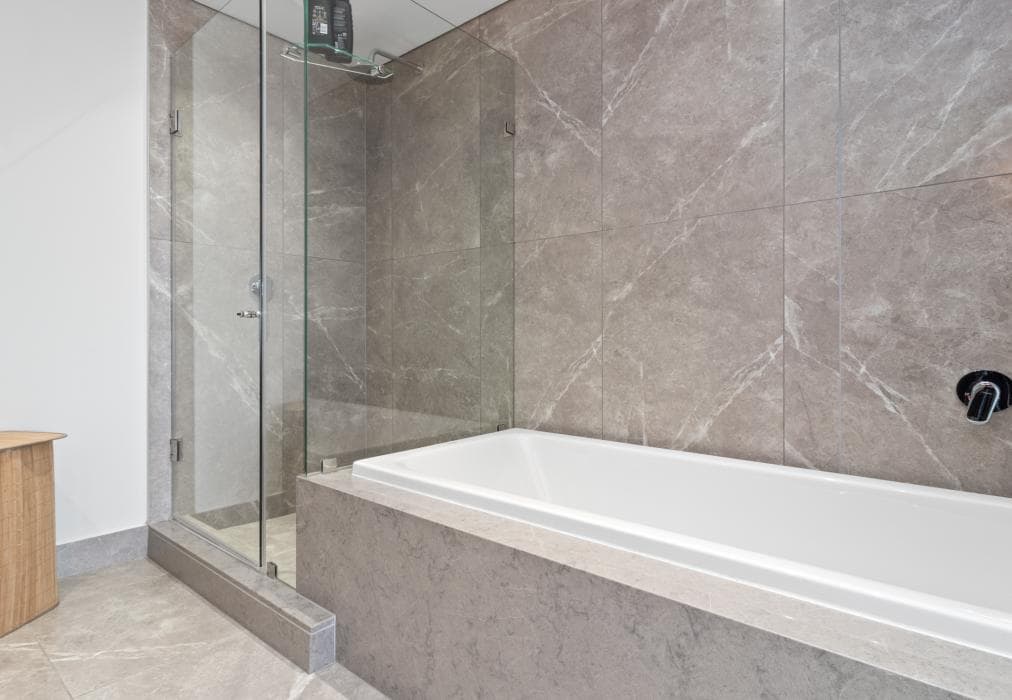 Ellipse Waterfall 3909