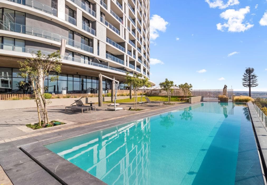 Ellipse Waterfall 3909