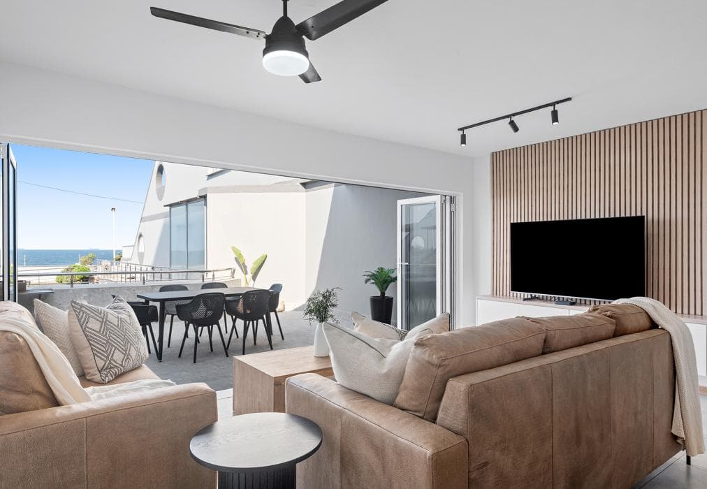 Perna Perna Coastal Escape