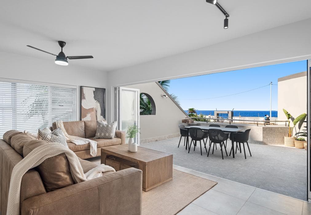 Perna Perna Coastal Escape