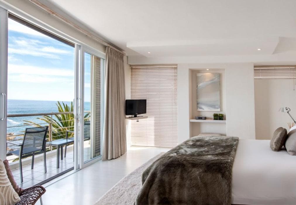 Blue Views - Terrace