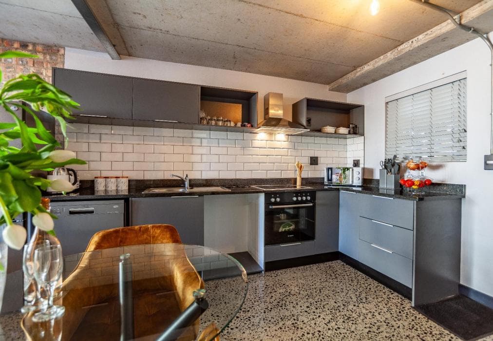 14 Manhattan  1 bedroom