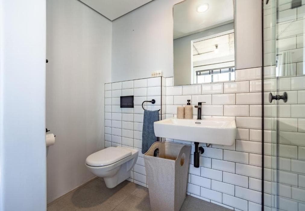 14 Manhattan  1 bedroom