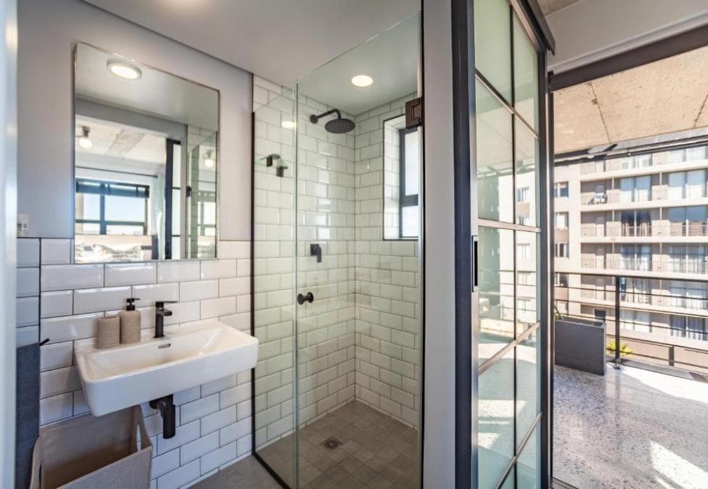 14 Manhattan  1 bedroom