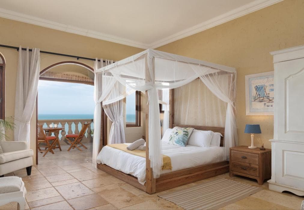 Salt Rock  Beach Villa 84WH