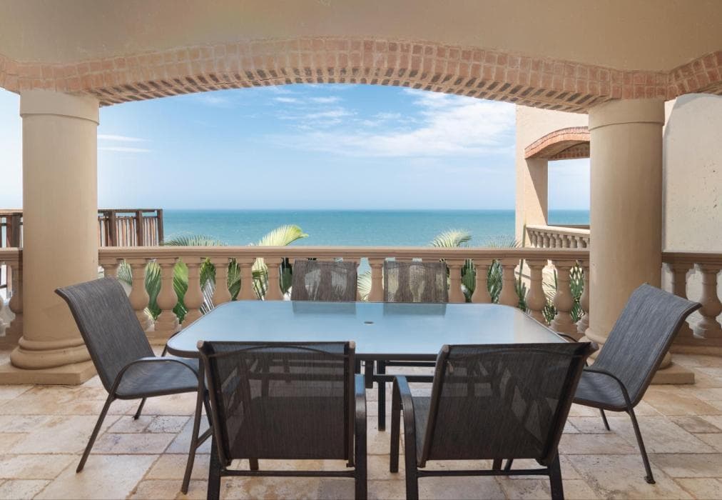 Salt Rock  Beach Villa 84WH