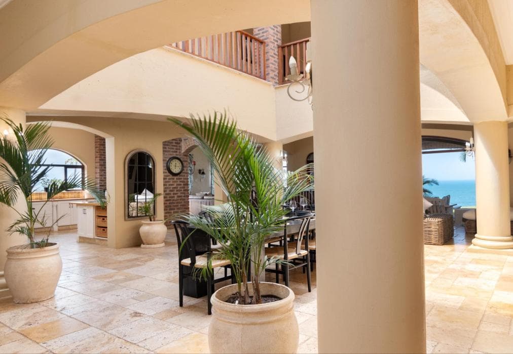 Salt Rock  Beach Villa 84WH