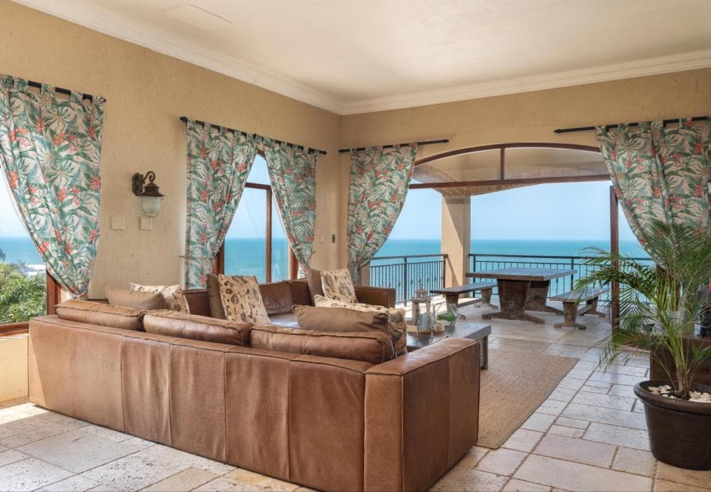 Salt Rock  Beach Villa 84WH