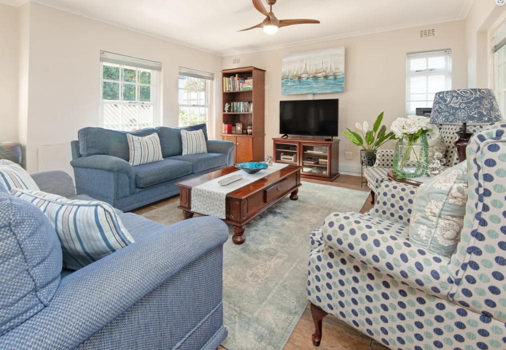 Hermanus Mountain Views