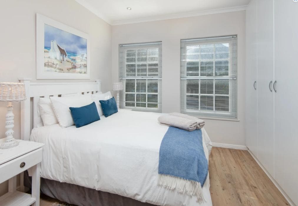 Hermanus Mountain Views