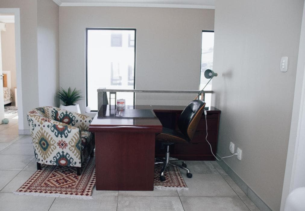 Peace Haven On Lagoon