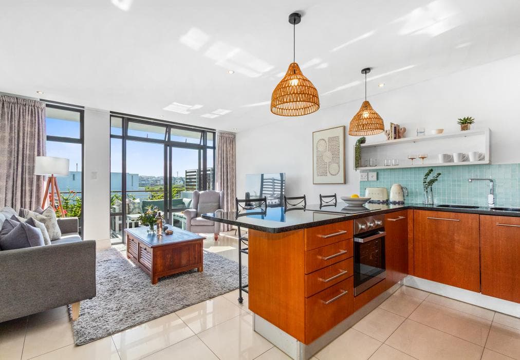 Eden On The Bay 174B